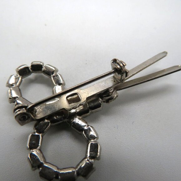 Vintage Scissor Brooch Silver Tone Clear Rhinestone Pin Mini Sewing - Picture 6 of 10